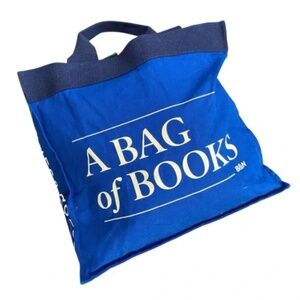 Barnes and Noble Cavas Tote Brand New